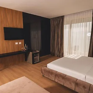 Grand Mirage Hotel
