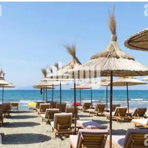 Appartamento By The -, Vlorë